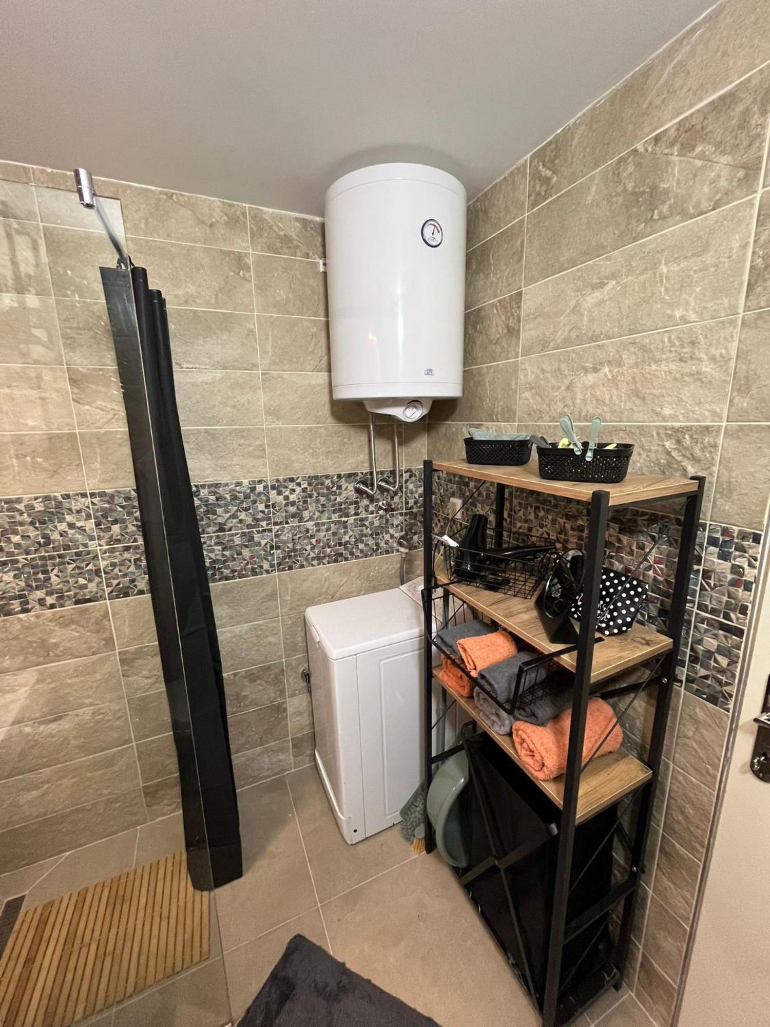 Apartment A 24 *